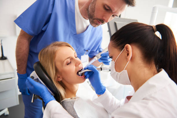 Best Tooth Extraction  in Inkster, MI